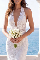 Laden Sie das Bild in den Galerie-Viewer, Elfenbeinfarbenes Meerjungfrauen-Neckholder-Brautkleid