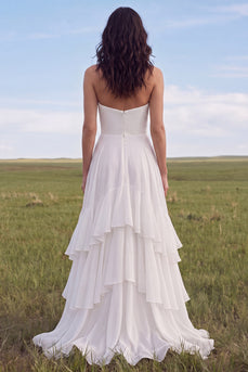 Trägerloses Elfenbein-A-Linie-Rüschen-Boho-Hochzeitskleid mit Schlitz