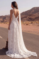 Laden Sie das Bild in den Galerie-Viewer, Elfenbein-Spaghettiträger – Ein appliziertes Boho-Hochzeitskleid mit Halsschal