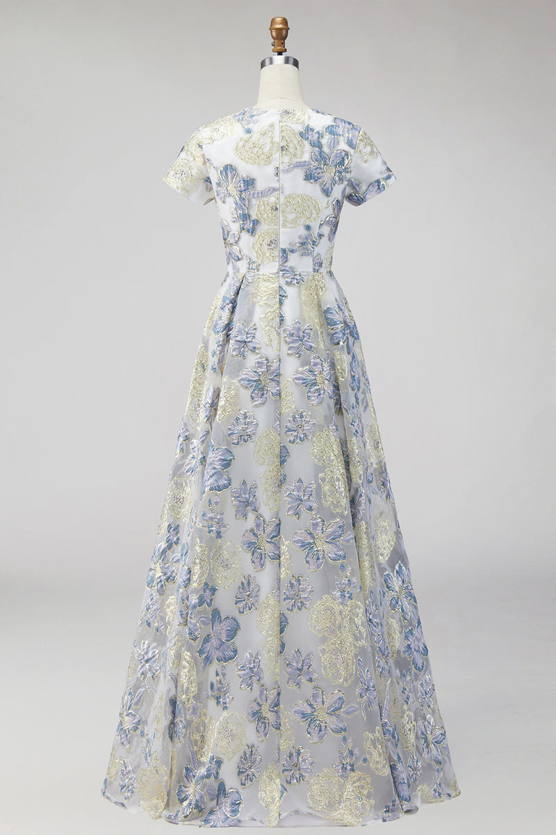 Laden Sie das Bild in den Galerie-Viewer, Staubiges blaues Jacquard Rundhals Blümchen Langes Mutter der Braut Kleid mit Kurzärmeln