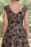 Laden Sie das Bild in den Galerie-Viewer, Jacquard Schwarzes A-Linien V-Ausschnitt mit langer Mutter der Braut Kleid mit Schlitz