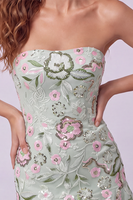 Laden Sie das Bild in den Galerie-Viewer, Trägerloses Salbeigrünes Bodycon Besticktes Kurzes Abendkleid mit Rüschen