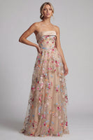 Laden Sie das Bild in den Galerie-Viewer, Off-the-shoulder Champagner-A-Linie Tüll-Korsett, florales Mutter-der-Braut-Kleid