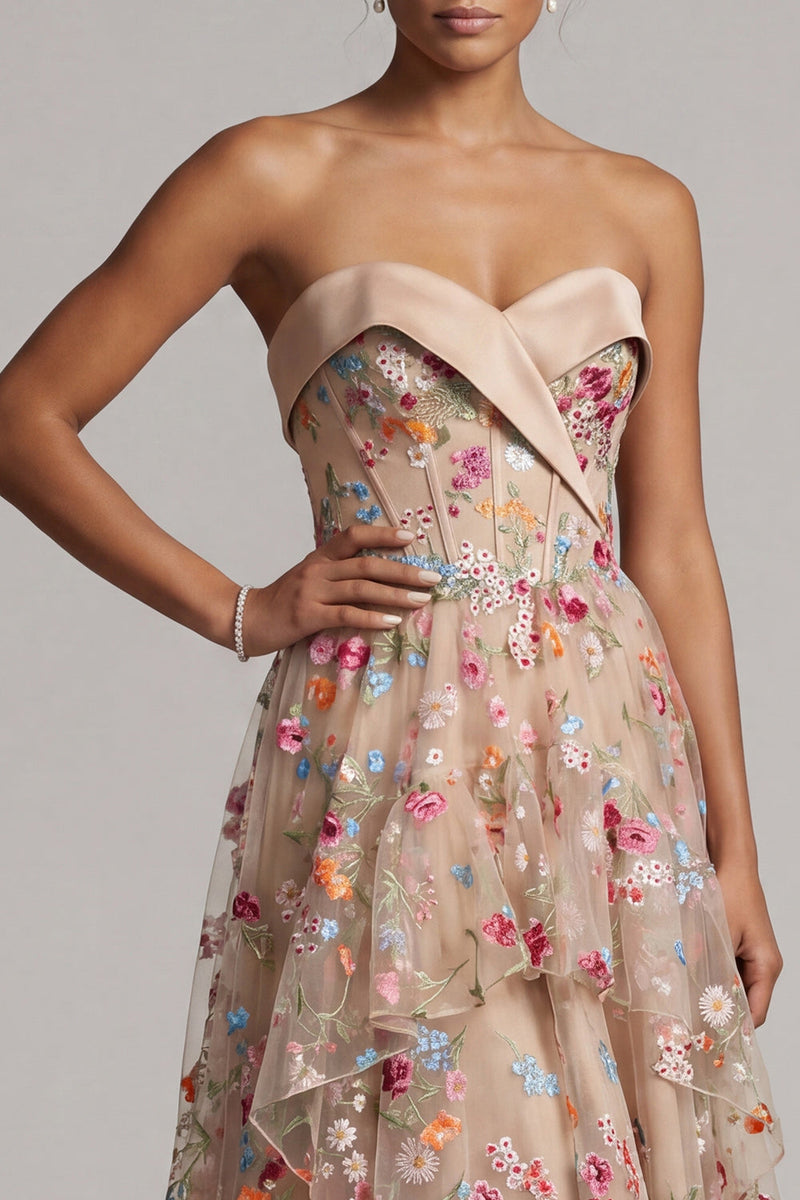 Laden Sie das Bild in den Galerie-Viewer, Sweetheart Champagner A-Linie Korsett Tüll hoch-niedrig Blumenkleid Mutter der Braut
