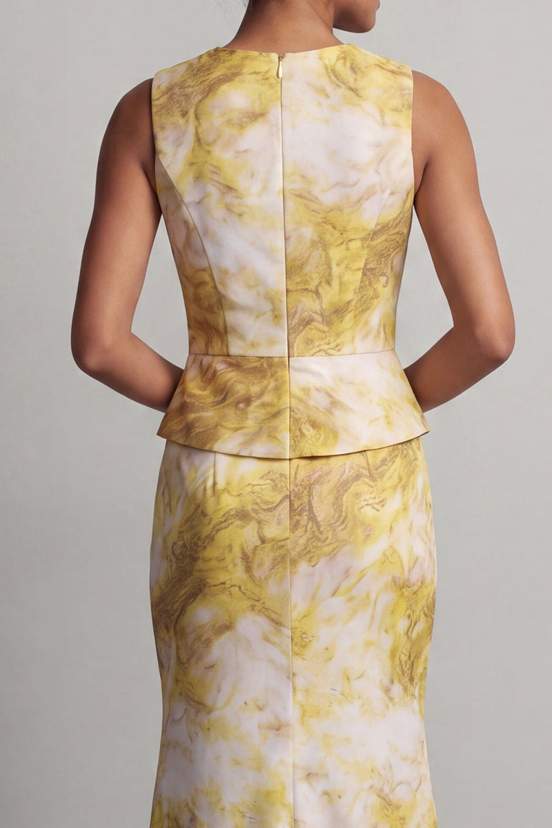 Laden Sie das Bild in den Galerie-Viewer, Blumenfarbenes Meerjungfrauen-Langgedrucktes gelbes Mutter-der-Braut-Kleid mit Schärpe