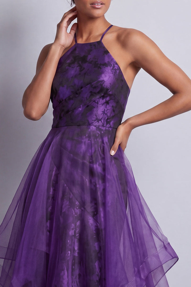 Laden Sie das Bild in den Galerie-Viewer, Halter Dunkelviolett Blumen lange A-Linie Mutter der Braut Kleid mit Rüschen