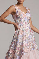 Laden Sie das Bild in den Galerie-Viewer, Ein Linien-Roush-Kleid mit hohem Blush und Blume mit V-Ausschnitt und Rüschen
