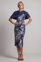 Laden Sie das Bild in den Galerie-Viewer, Marineblauer floraler Bodycon Midi Mutter der Braut Kleid mit Umhang