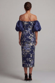 Off-the-shoulder marineblauer floraler Bodycon Midi-Mutter-der-Braut-Kleid mit Puffärmeln