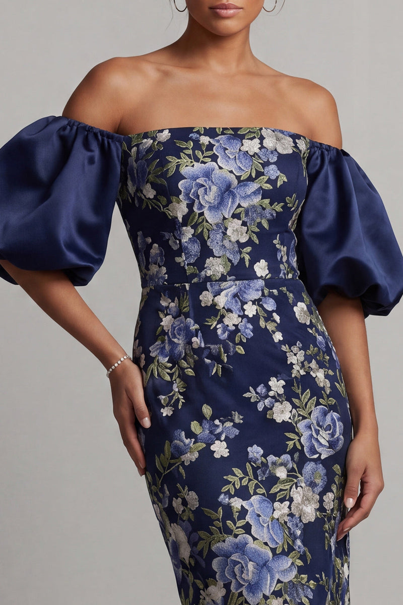 Laden Sie das Bild in den Galerie-Viewer, Off-the-shoulder marineblauer floraler Bodycon Midi-Mutter-der-Braut-Kleid mit Puffärmeln