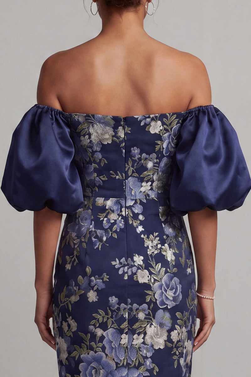 Laden Sie das Bild in den Galerie-Viewer, Off-the-shoulder marineblauer floraler Bodycon Midi-Mutter-der-Braut-Kleid mit Puffärmeln