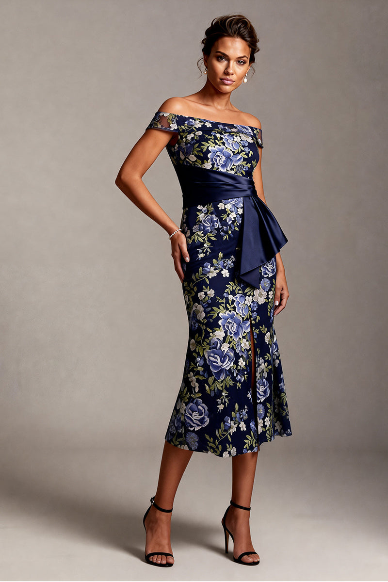 Laden Sie das Bild in den Galerie-Viewer, Off-the-shoulder Meerjungfrauen-Marineblauer Blumen-Jacquard Midi-Mutter-der-Braut-Kleid mit Schlitz