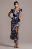 Laden Sie das Bild in den Galerie-Viewer, Meerjungfrauenblauer V-Ausschnitt Jacquard Midi Mutter der Braut Kleid mit Schlitz