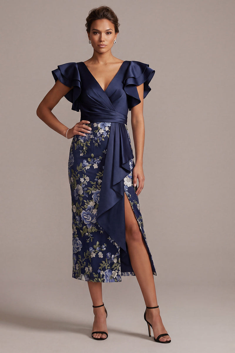 Laden Sie das Bild in den Galerie-Viewer, Marineblauer floraler Bodycon V-Ausschnitt mit Rüschen Midi-Mutter-der-Braut-Kleid mit Schlitz