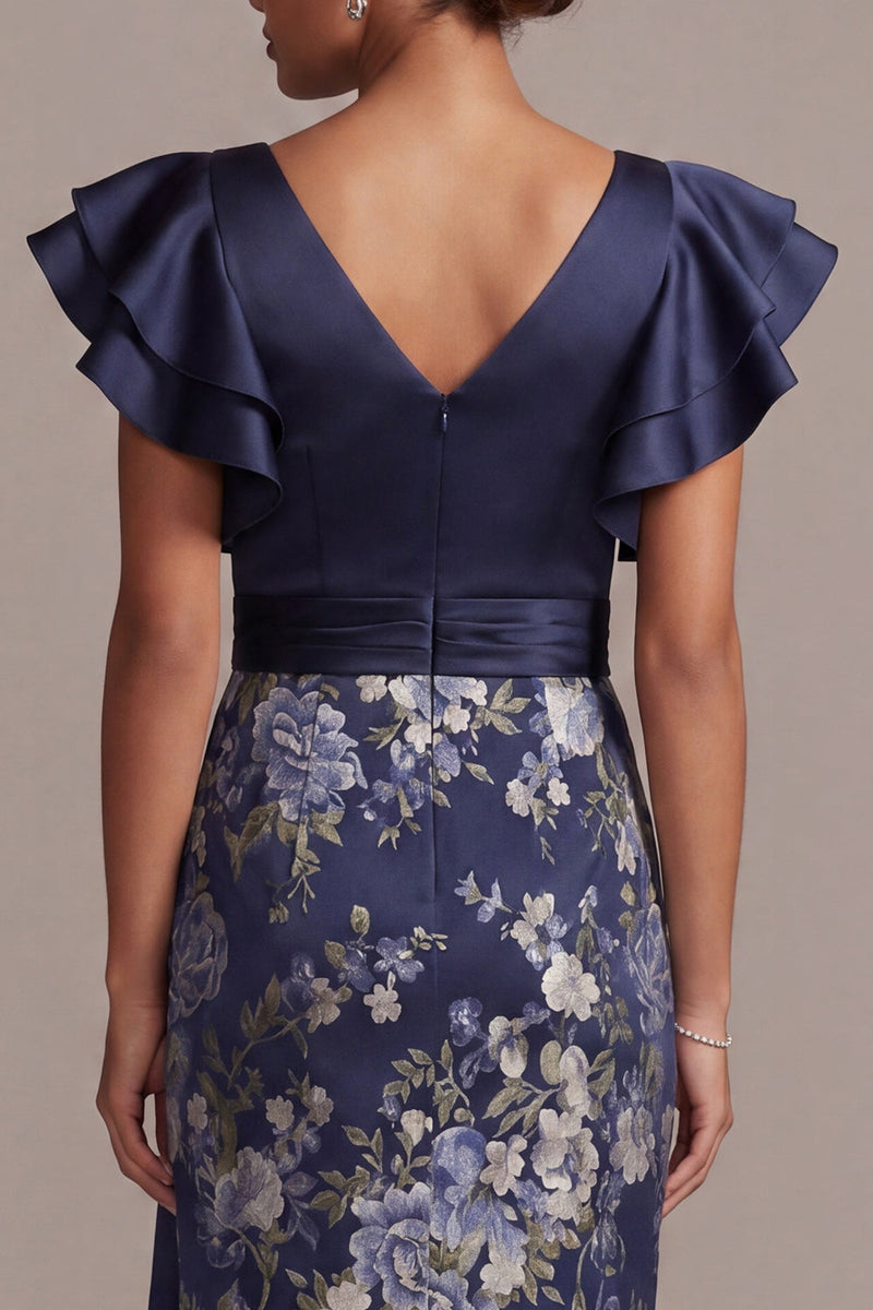 Laden Sie das Bild in den Galerie-Viewer, Marineblauer floraler Bodycon V-Ausschnitt mit Rüschen Midi-Mutter-der-Braut-Kleid mit Schlitz