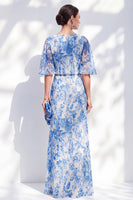Laden Sie das Bild in den Galerie-Viewer, Weiß-blaue Blume Meerjungfrau-Chiffon-Bateau-Hals mit langem, rüschendem Mutter-der-Braut-Kleid
