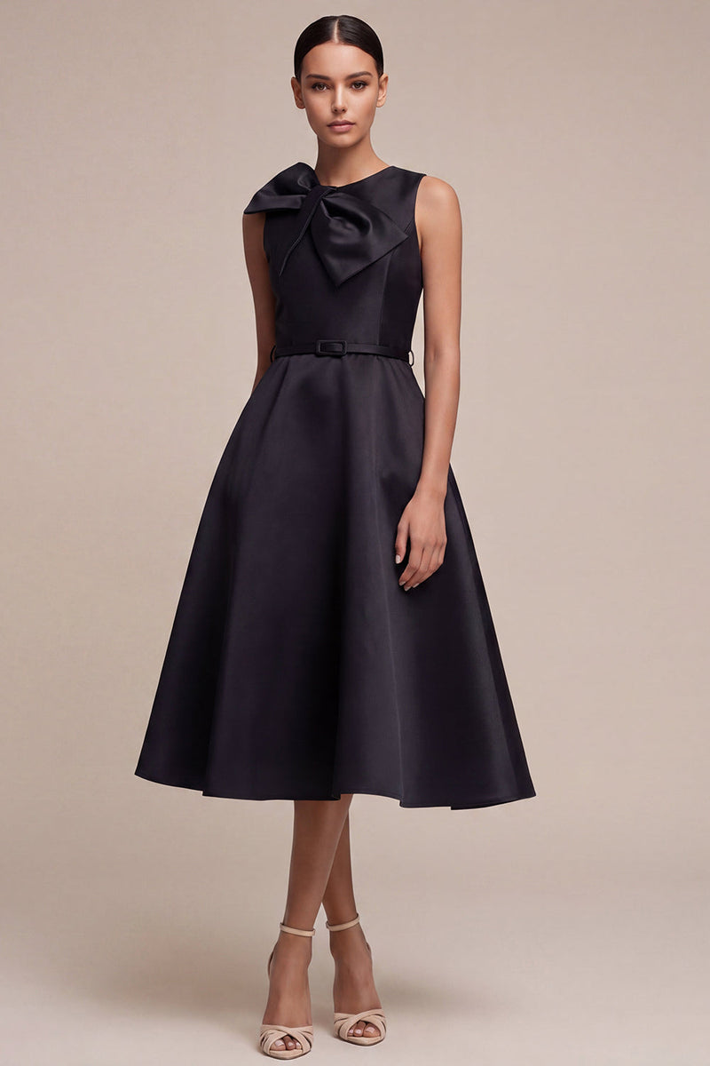 Laden Sie das Bild in den Galerie-Viewer, Schwarzes Rundhals-A-Linie-Formelkleid mit Schleife