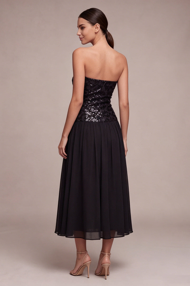 Laden Sie das Bild in den Galerie-Viewer, Glitzerndes trägerloses A-Line-Midi-Black-Tie-Kleid mit Pailletten