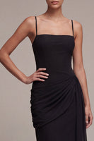 Laden Sie das Bild in den Galerie-Viewer, Sheathed Raped Spaghetti Träger Midi Black Tie Kleid