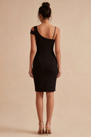 Laden Sie das Bild in den Galerie-Viewer, Schwarzes, einschulteriges, kurzes Bodycon-Festkleid mit Schlitz