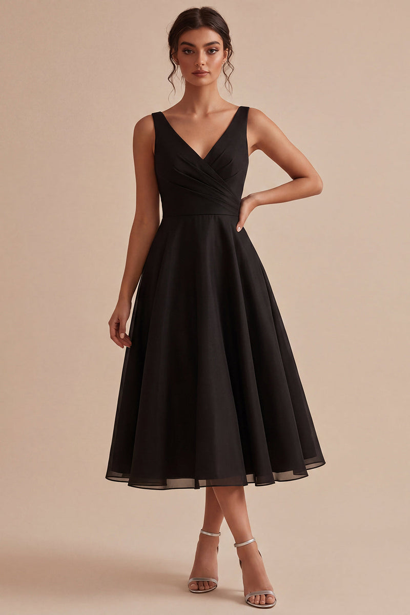 Laden Sie das Bild in den Galerie-Viewer, Schwarzes V-Ausschnitt mit gerafftem A-Linie Midi-Festkleid