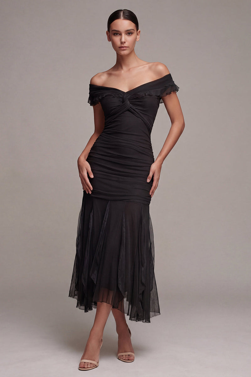 Laden Sie das Bild in den Galerie-Viewer, Schwarzes, schulterloses Meerjungfrauen-Zerraffte, lange Festkleid mit Rüschen