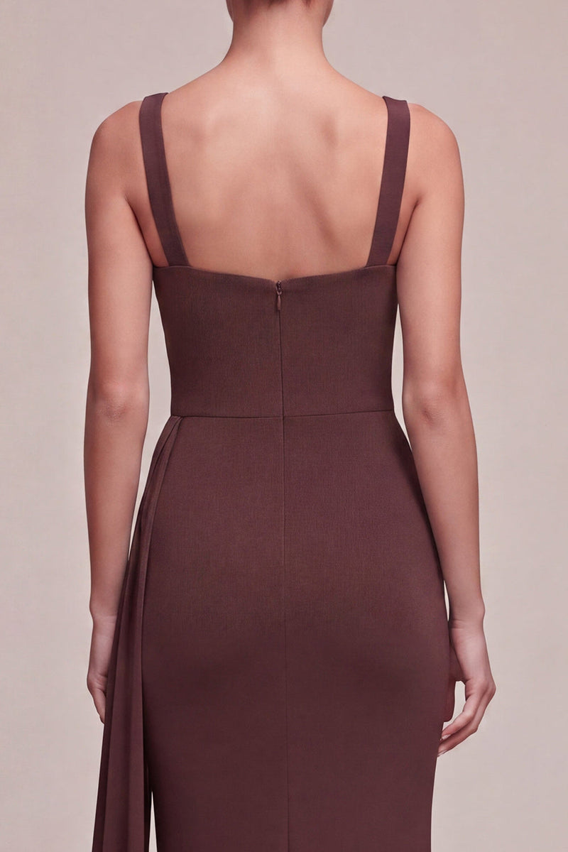 Laden Sie das Bild in den Galerie-Viewer, Braunes Meerjungfrauen-Formelkleid mit braunem quadratischem Ausschnitt und Seitenumhang