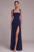 Laden Sie das Bild in den Galerie-Viewer, Schwarzes Quadrathals Langes Festkleid mit Schlitz
