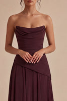 Laden Sie das Bild in den Galerie-Viewer, Burgund, ein langes, formelles, gerafftes, trägerloses, festliches Kleid