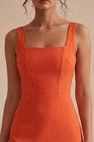 Laden Sie das Bild in den Galerie-Viewer, Orangefarbenes, enges Abschlusskleid mit kurzem, quadratem Ausschnitt
