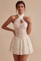 Laden Sie das Bild in den Galerie-Viewer, Blumen-Elfenbein-Halter-Schlüsselloch-Spitzen-Kurz-A-Linien-Abschlusskleid