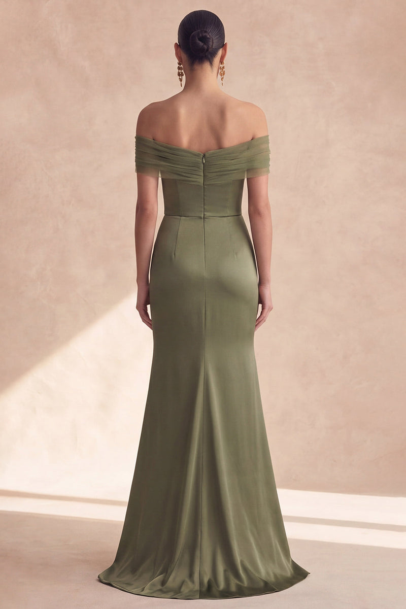 Laden Sie das Bild in den Galerie-Viewer, Off-the-shoulder olivfarbenes Meerjungfrauen-Brautjungfernkleid mit Falten