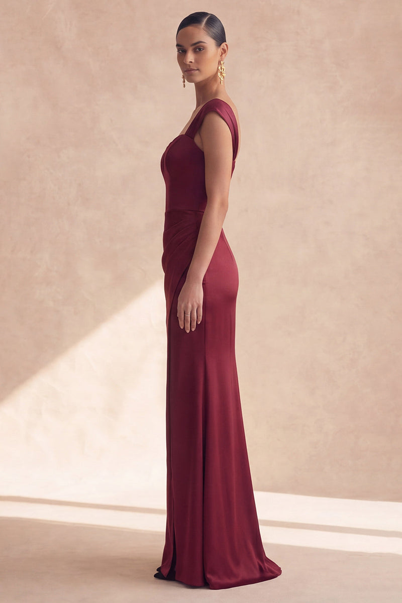 Laden Sie das Bild in den Galerie-Viewer, Schulterfreies, burgunderrotes Meerjungfrauen-Festkleid mit Schlitz
