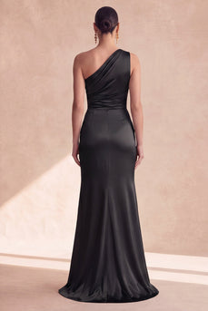 Satinschwarzes einschulteriges Meerjungfrauen-Zerrafftes langes Festkleid mit Schlitz