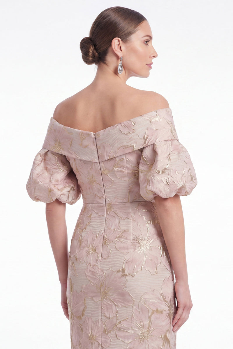 Laden Sie das Bild in den Galerie-Viewer, Off the Shoulder Meerjungfrau Pink Blume Jacquard Long Mutter der Braut Kleid