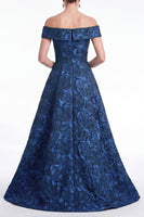 Laden Sie das Bild in den Galerie-Viewer, Off-the-shoulder blaues A-Linien-Blumenkleid in Jacquard Long Mother of the Bride