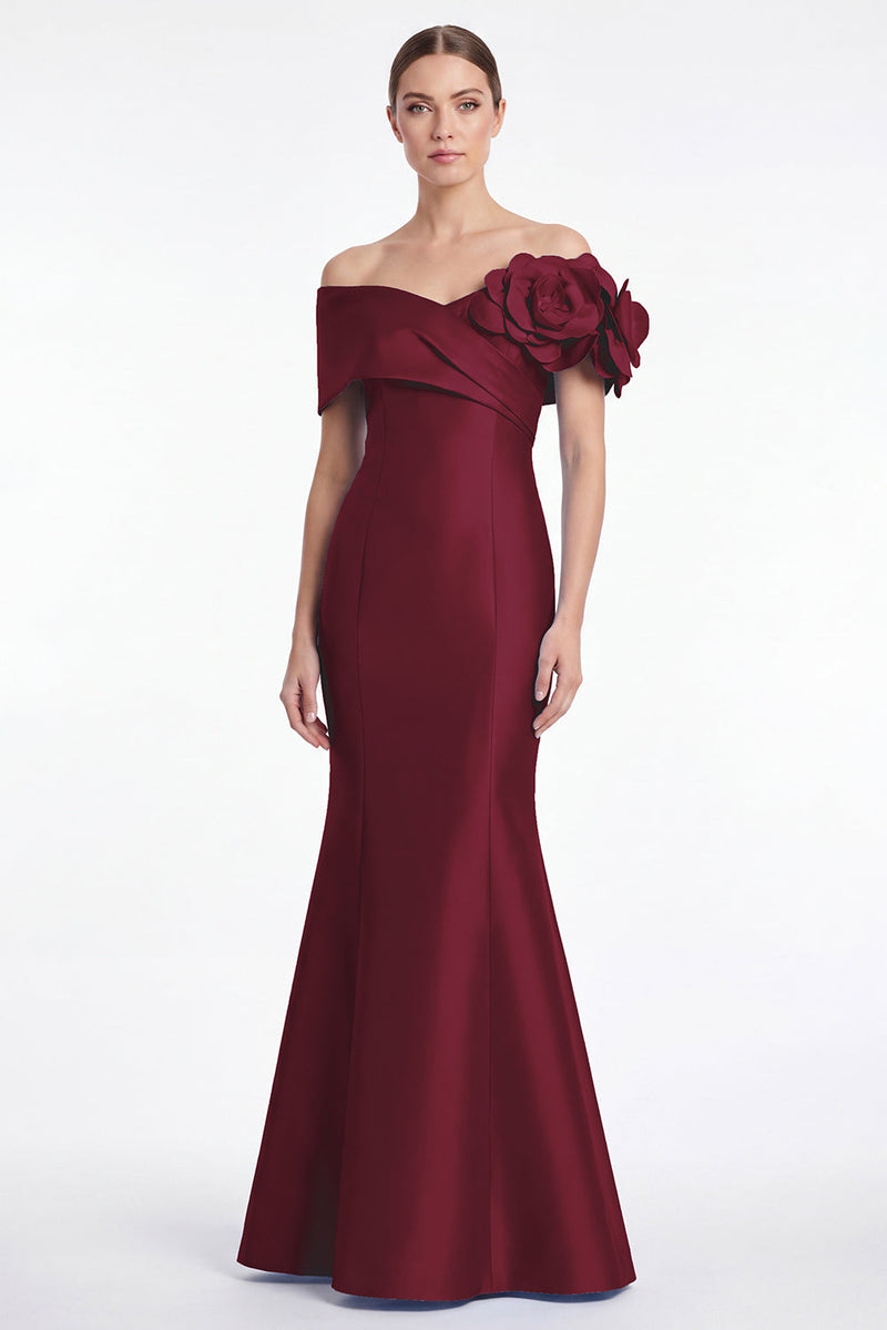 Laden Sie das Bild in den Galerie-Viewer, Staubiges blaues Satin-Off-the-Shoulder Meerjungfrauen-Langes Mutter-der-Braut-Kleid mit 3D-Blume