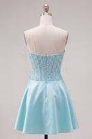 Laden Sie das Bild in den Galerie-Viewer, Gelbes Sweetheart A-Line Pearls Korsett-Heimkehrkleid mit Schleife