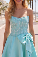 Laden Sie das Bild in den Galerie-Viewer, Gelbes Sweetheart A-Line Pearls Korsett-Heimkehrkleid mit Schleife