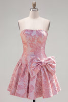 Laden Sie das Bild in den Galerie-Viewer, Trägerloses lila A-Line Pearls Jacquard Homecoming-Kleid mit Schleife
