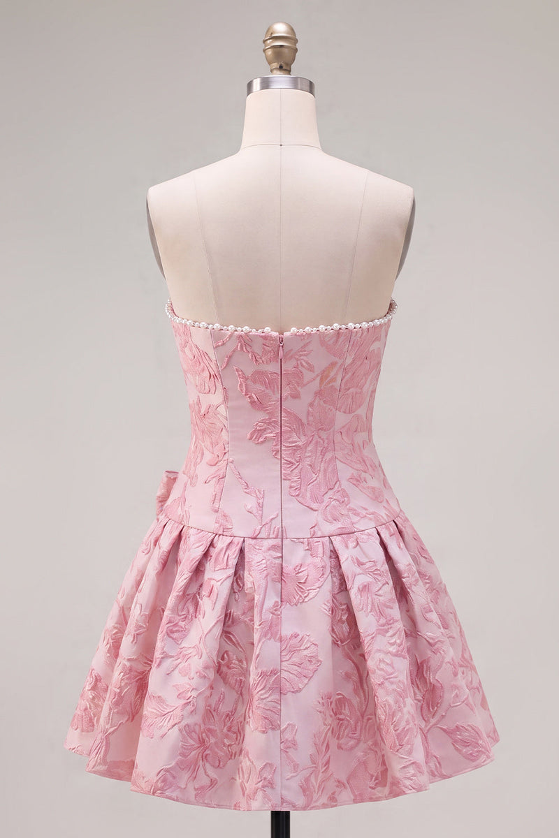 Laden Sie das Bild in den Galerie-Viewer, Trägerloses lila A-Line Pearls Jacquard Homecoming-Kleid mit Schleife