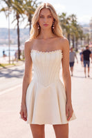 Laden Sie das Bild in den Galerie-Viewer, Sweetheart Fuchsia Pearls Korsett A-Linie Satin Homecoming Heimkehrkleid