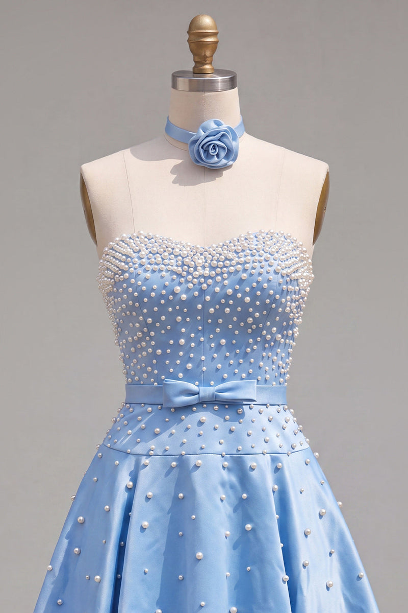 Laden Sie das Bild in den Galerie-Viewer, Blaues Sweetheart Pearl verziertes kurzes Homecoming-Kleid mit Choker und Schleife
