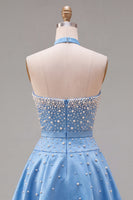 Laden Sie das Bild in den Galerie-Viewer, Blaues Sweetheart Pearl verziertes kurzes Homecoming-Kleid mit Choker und Schleife
