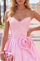 Laden Sie das Bild in den Galerie-Viewer, A-Linie Dunkelblaues Trägerloses Korsett Strass Kurzes Abendkleid und 3D-Blume