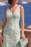 Laden Sie das Bild in den Galerie-Viewer, A-Linie blaues V-Ausschnitt Midi-Blumenkleid mit Perlen
