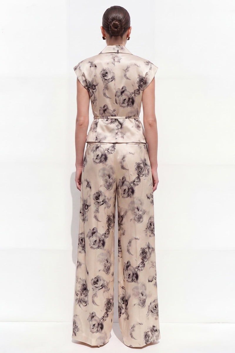 Laden Sie das Bild in den Galerie-Viewer, Champagne Black Flower Peak Revers 2-teilige Satin-Einknopf-Damenanzüge mit Gürtel