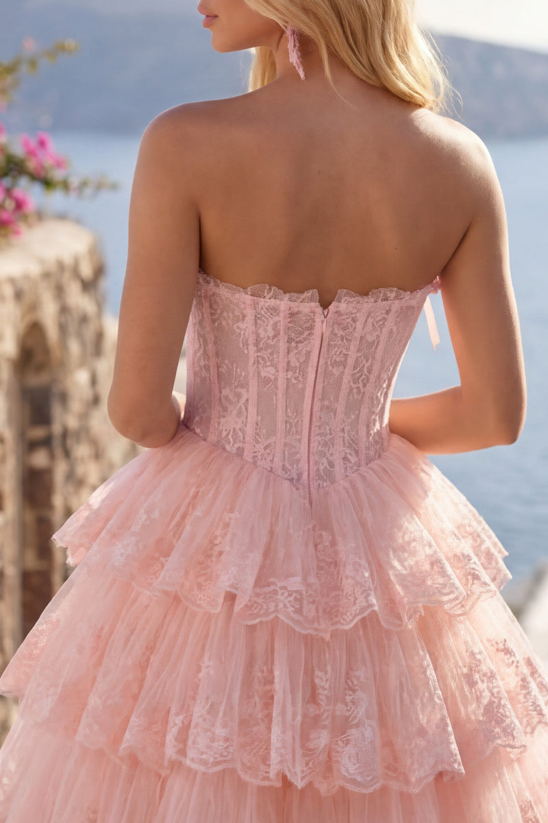 Laden Sie das Bild in den Galerie-Viewer, Tüll-A-Line rougeloses, trägerloses, florales Korsett mit Stufen Homecoming Kleid