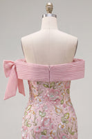 Laden Sie das Bild in den Galerie-Viewer, Off-the-shoulder pinkes Bodycon-Blumen-Homecoming-Kleid mit Pailletten