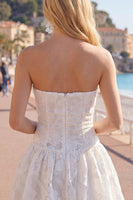 Laden Sie das Bild in den Galerie-Viewer, A-Line weißes Sweetheart Blumen-Homecoming-Kleid